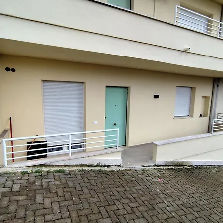 Lovebania Apartment *