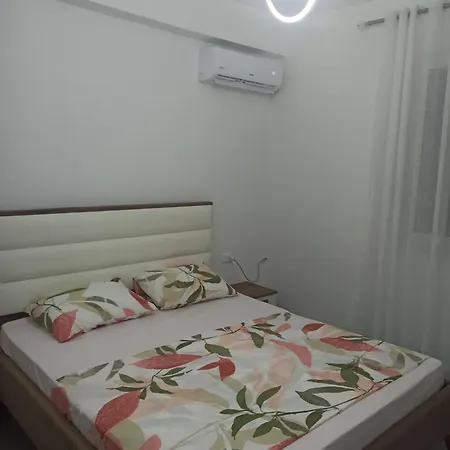 Apartament Lovebania Durrës